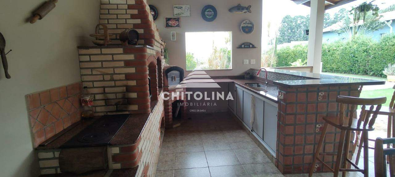 Casa em condomínio à venda no Fazenda Floresta: 