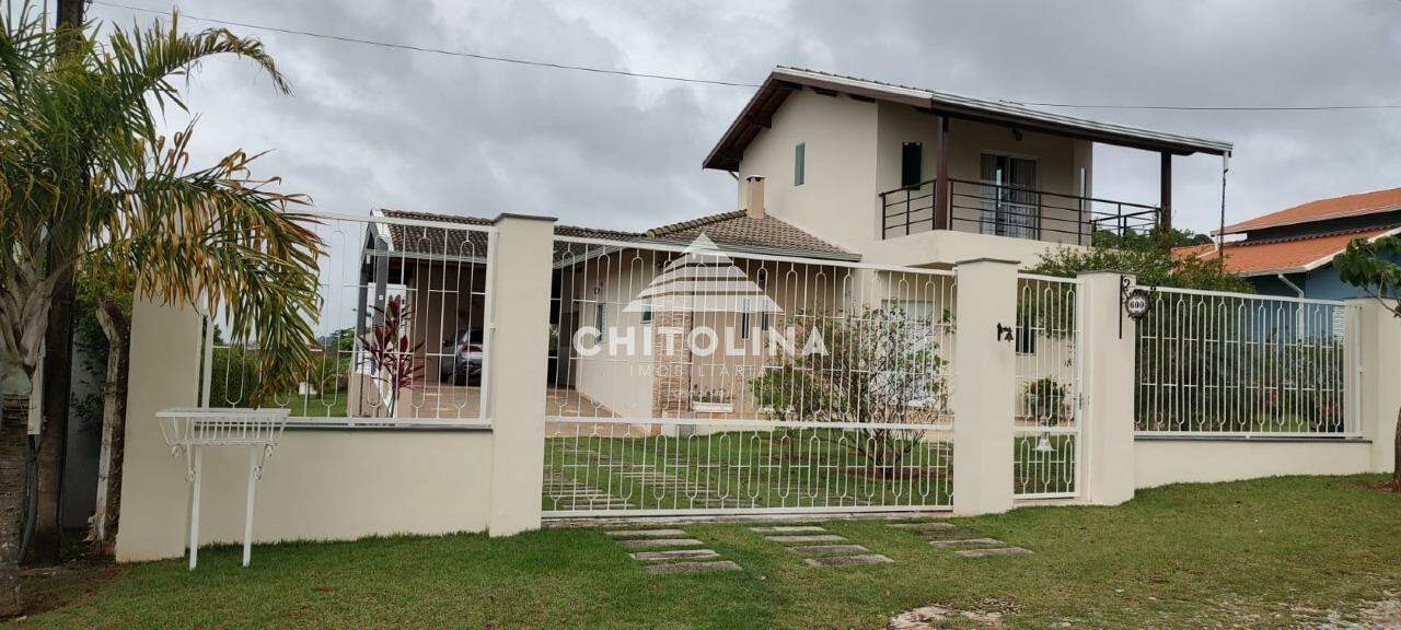 Casa em condomínio à venda no Fazenda Floresta: 