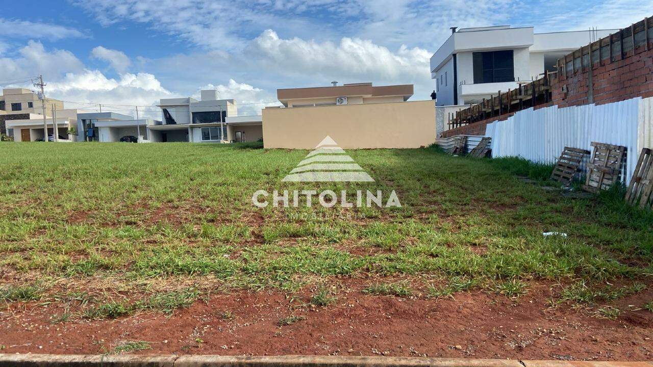 Terreno à venda no Golden Ville: 