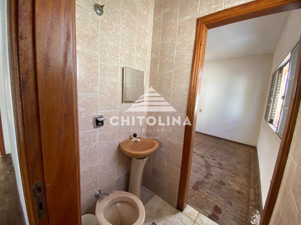 Casa comercial à venda no Centro: 