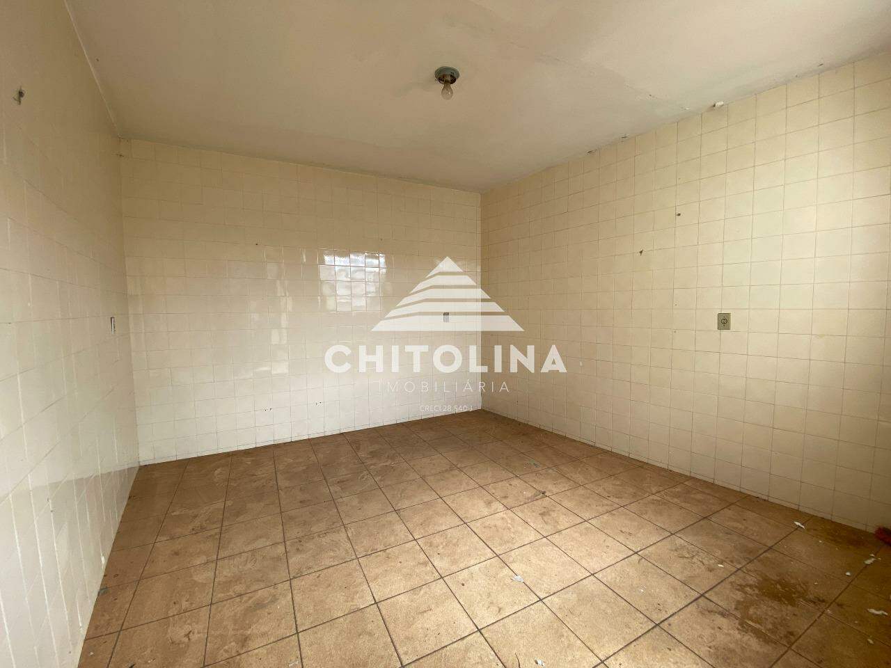 Casa comercial à venda no Centro: 