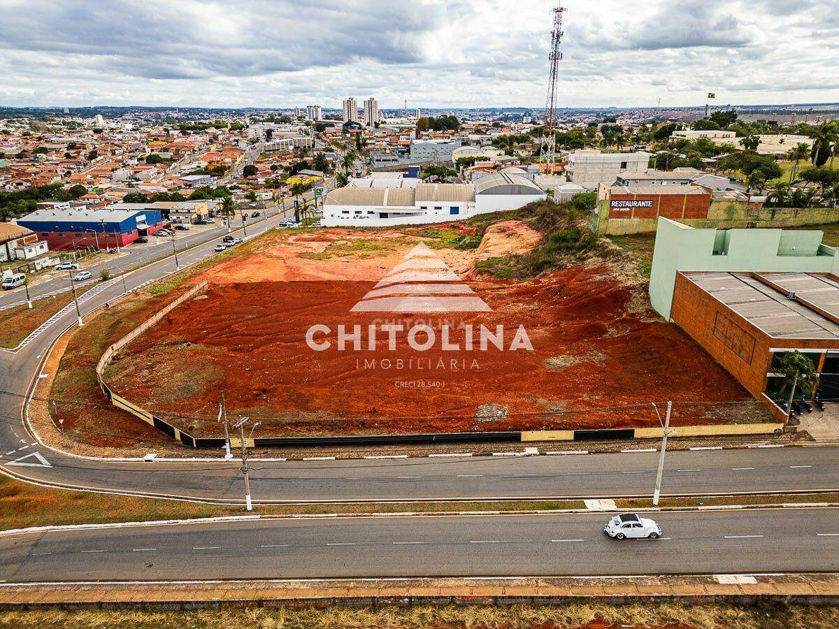 Terreno à venda no Jardim Marabá: 
