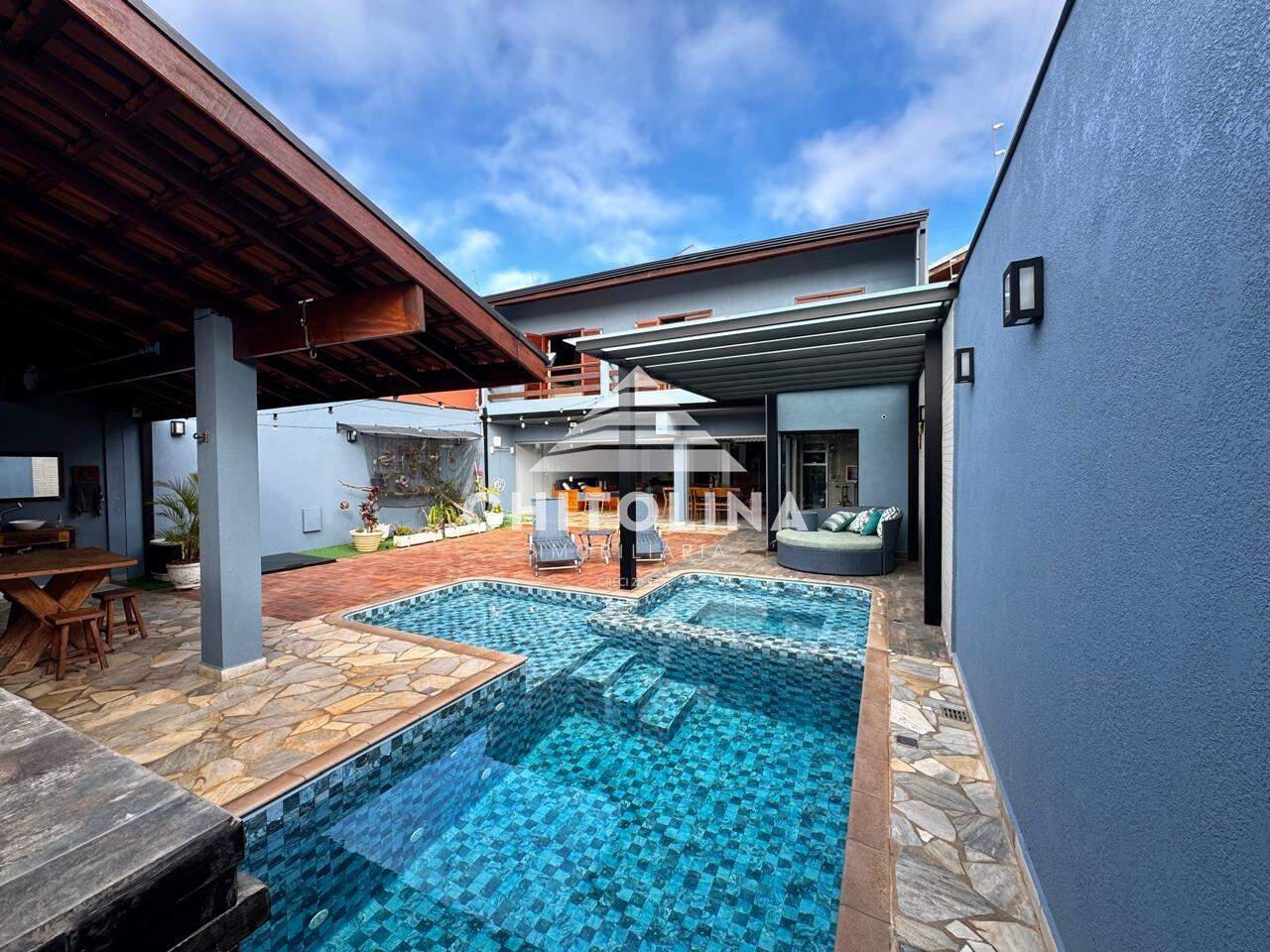 Casa à venda no Jardim Colombo: 