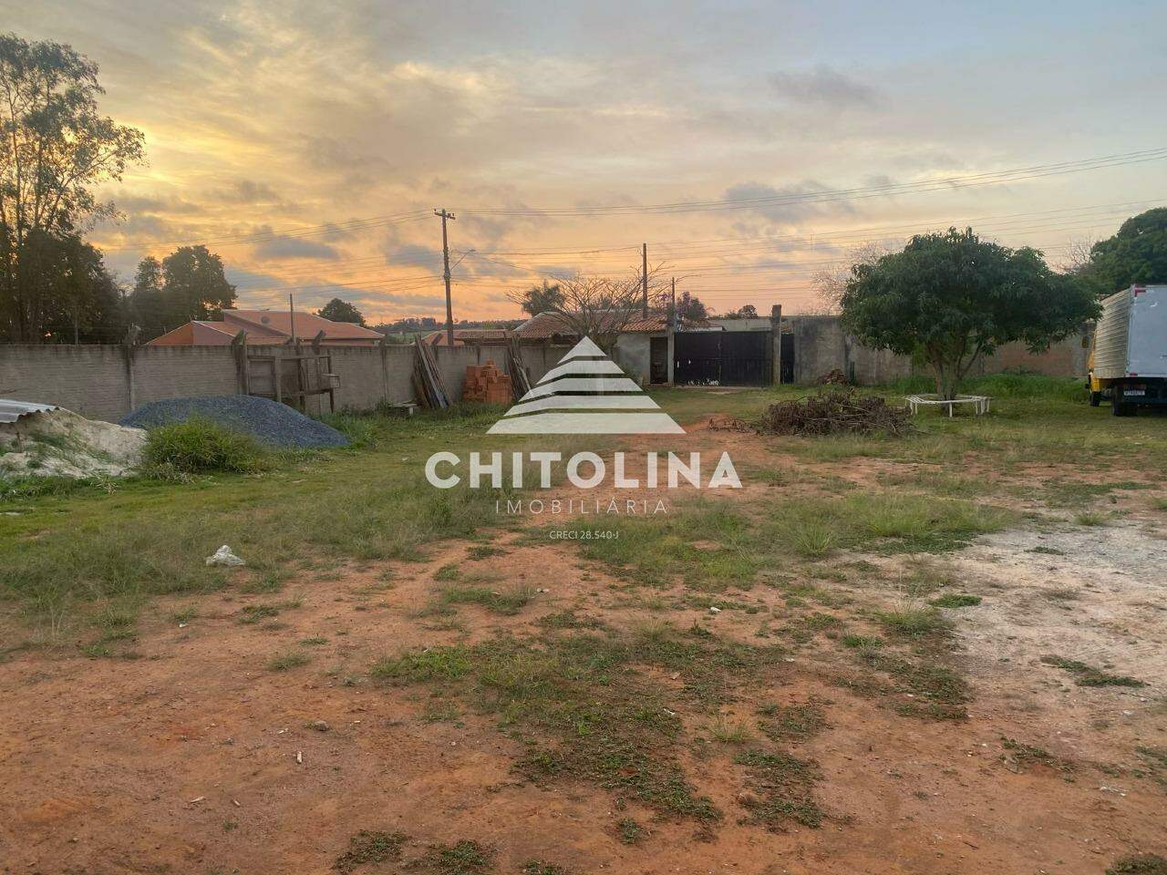 Lote à venda no Chácaras Alvorada: 