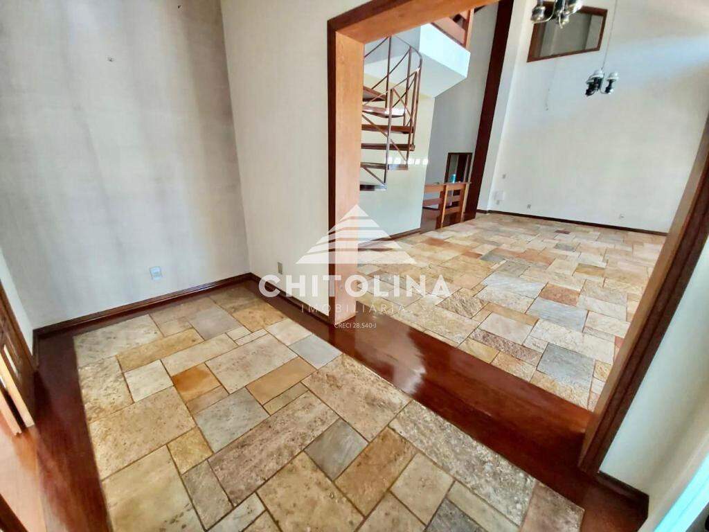 Casa à venda no Jardim Colombo: 