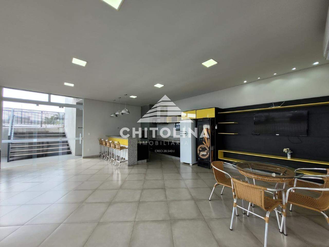 Apartamento à venda no EDIFÍCIO VITORIA: 