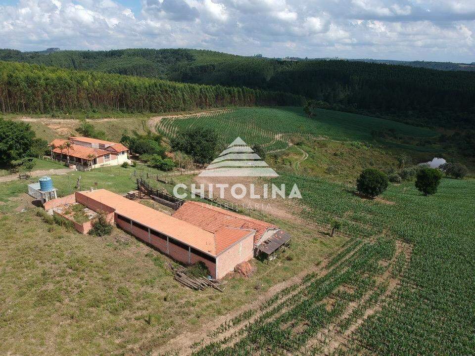 Sítio à venda no Bairro Santa Cruz dos Matos: 