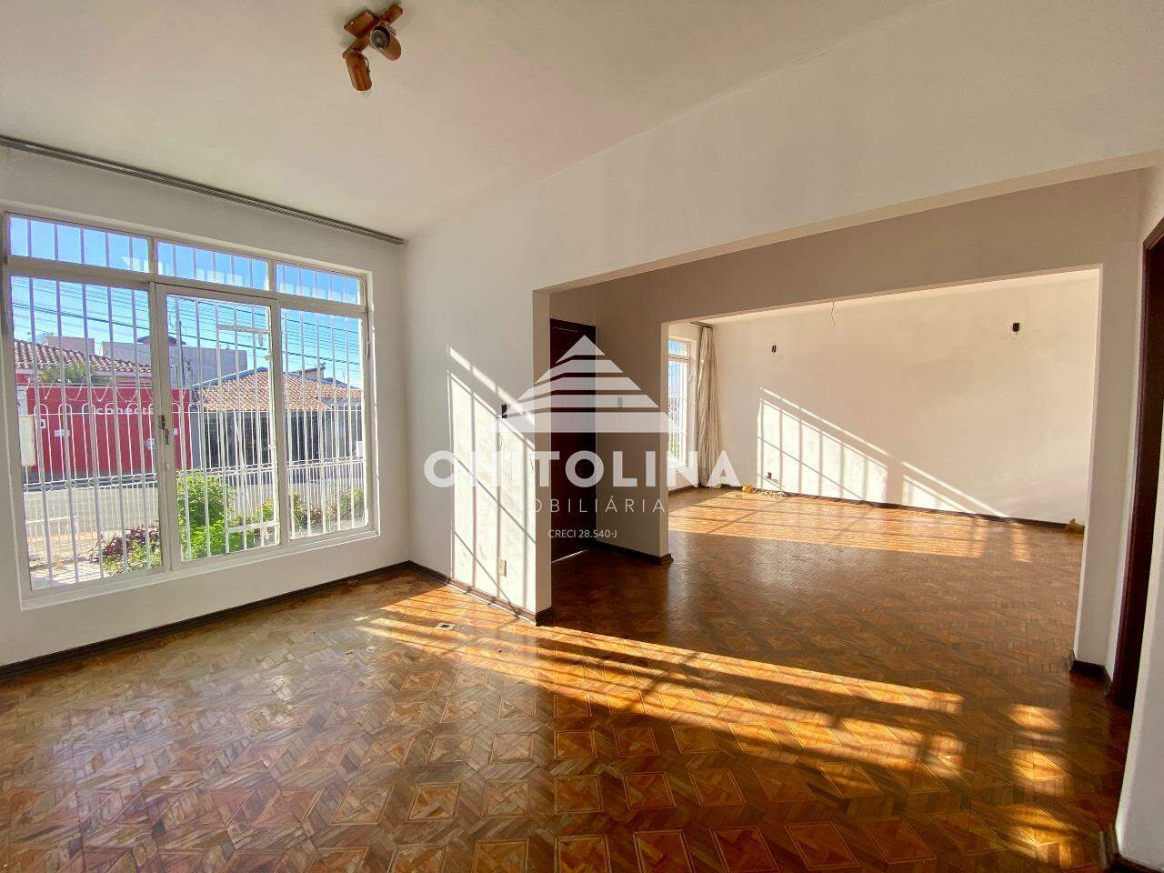 Casa à venda no Centro: 