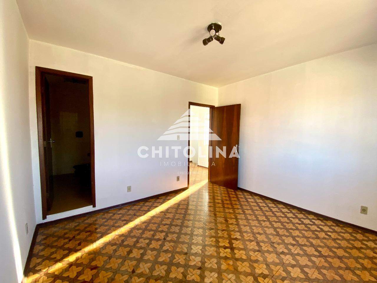Casa à venda no Centro: 