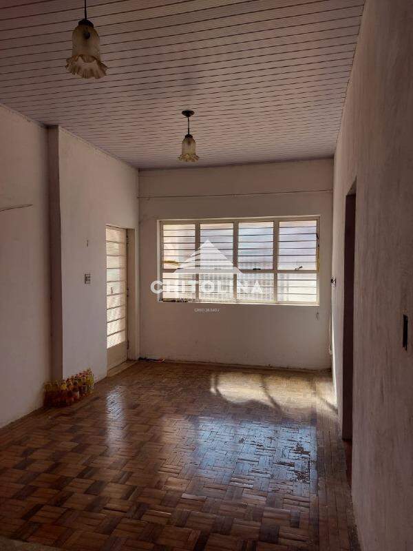 Casa à venda no Jardim Itália: 