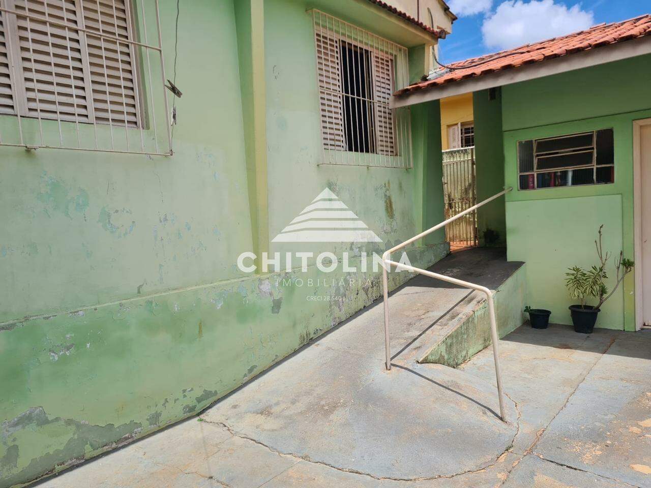Casa à venda no Centro: 