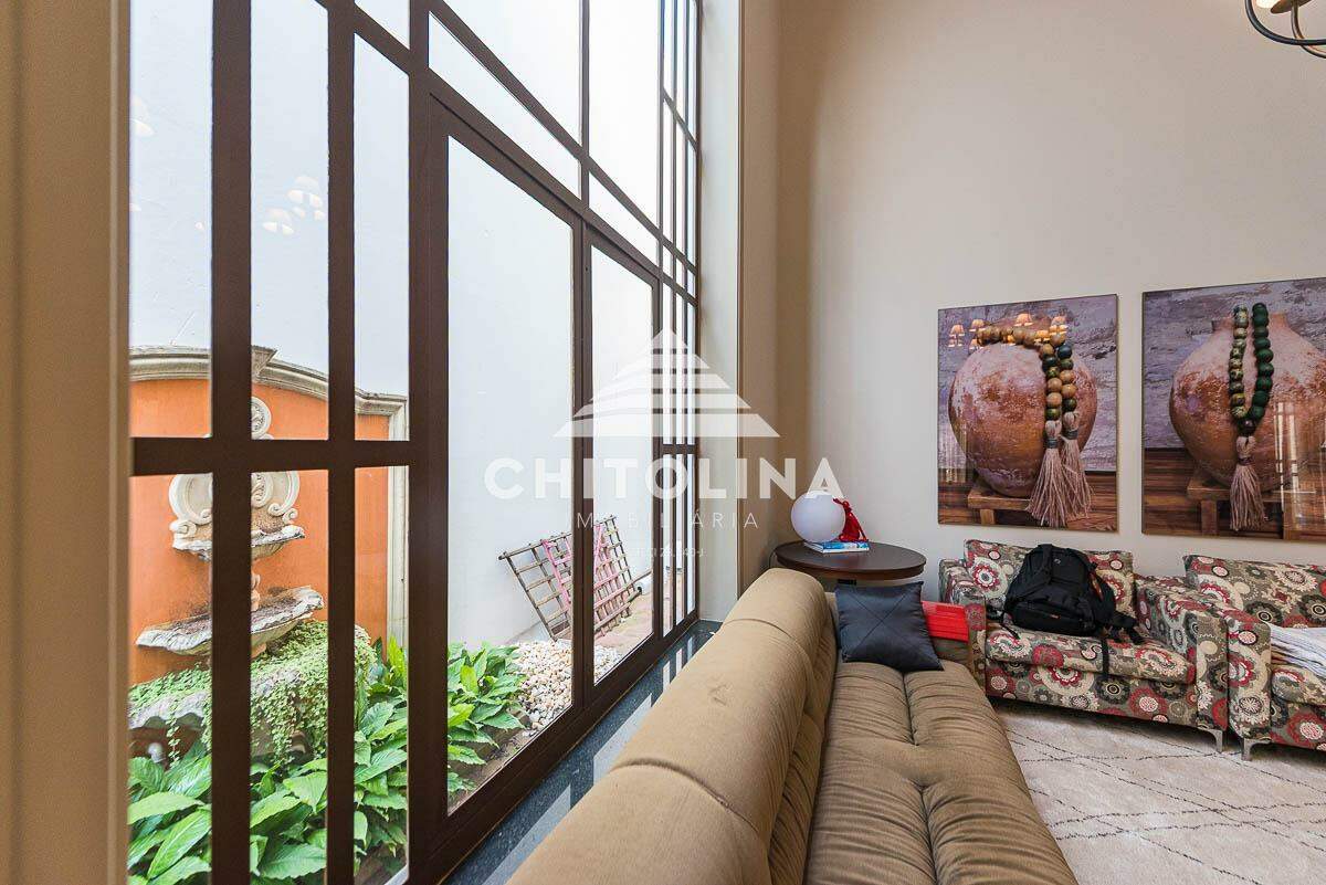 Casa à venda no Centro: 