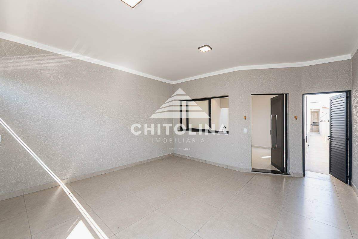 Casa à venda no Vila Carolina: 