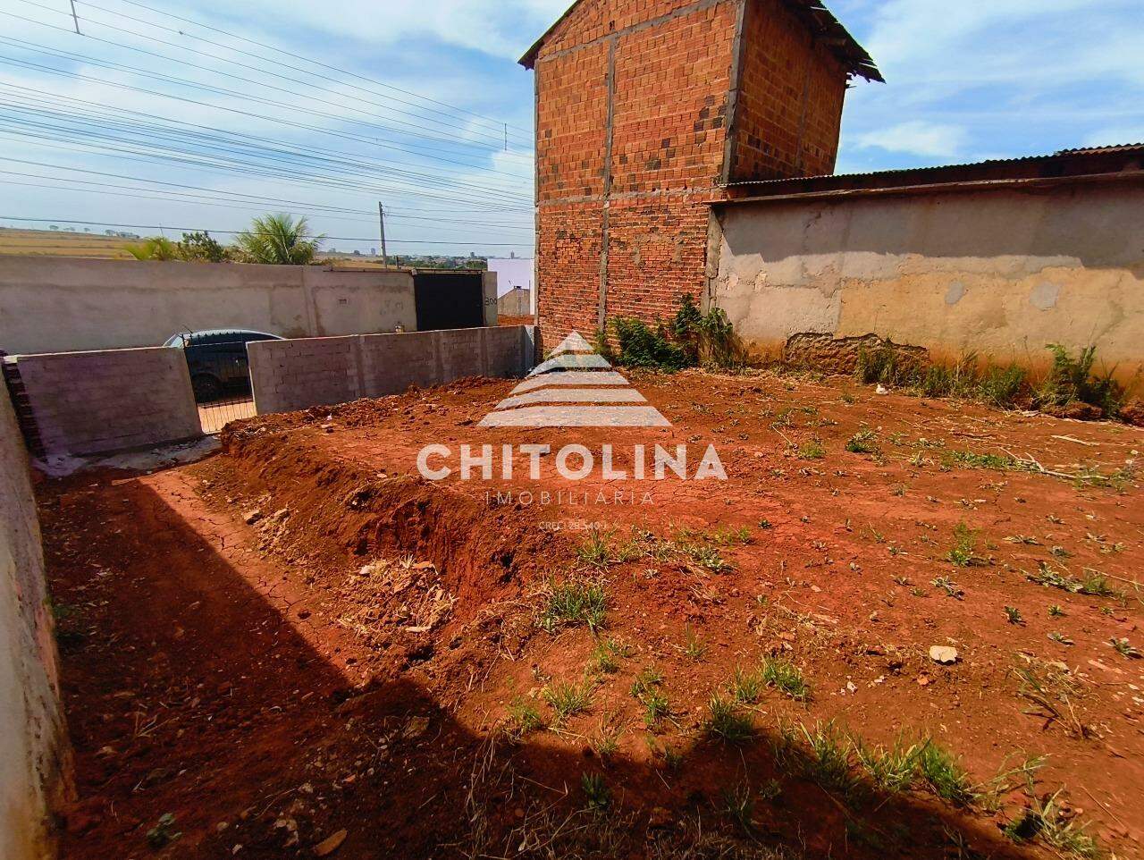 Terreno à venda no Vila Mazzei: 