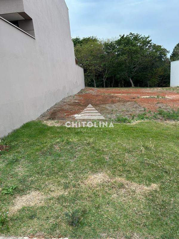 Terreno à venda no Reserva das Paineiras: 