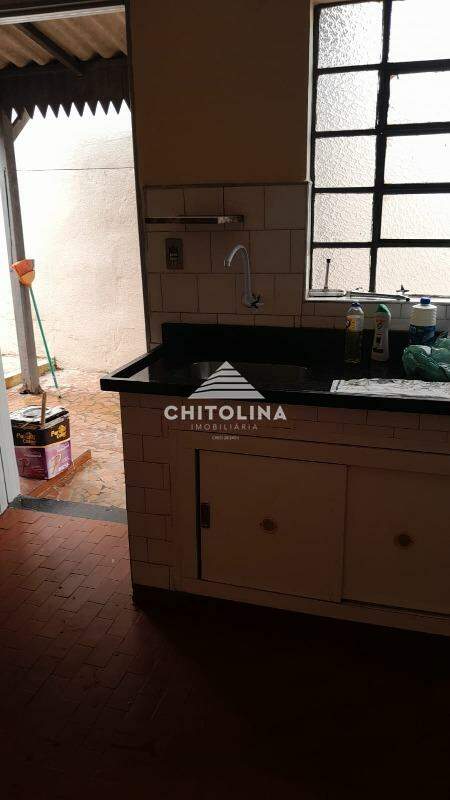 Casa à venda no Centro: 