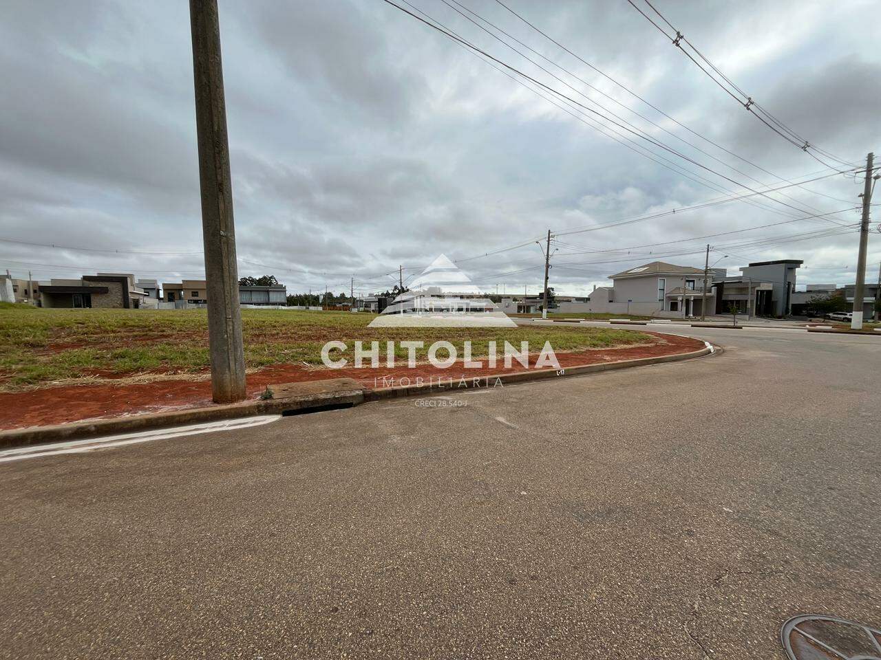 Terreno à venda no Loteamento Residencial Golden Ville: 