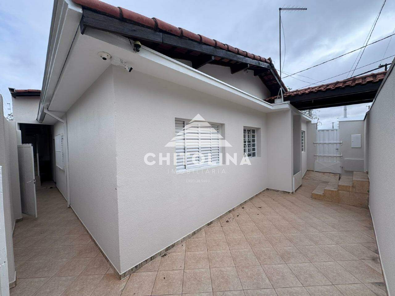 Casa comercial para aluguel no Jardim Marabá: 