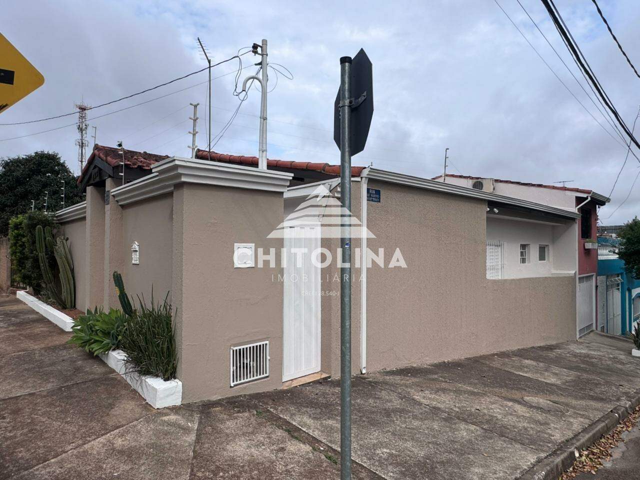 Casa comercial para aluguel no Jardim Marabá: 