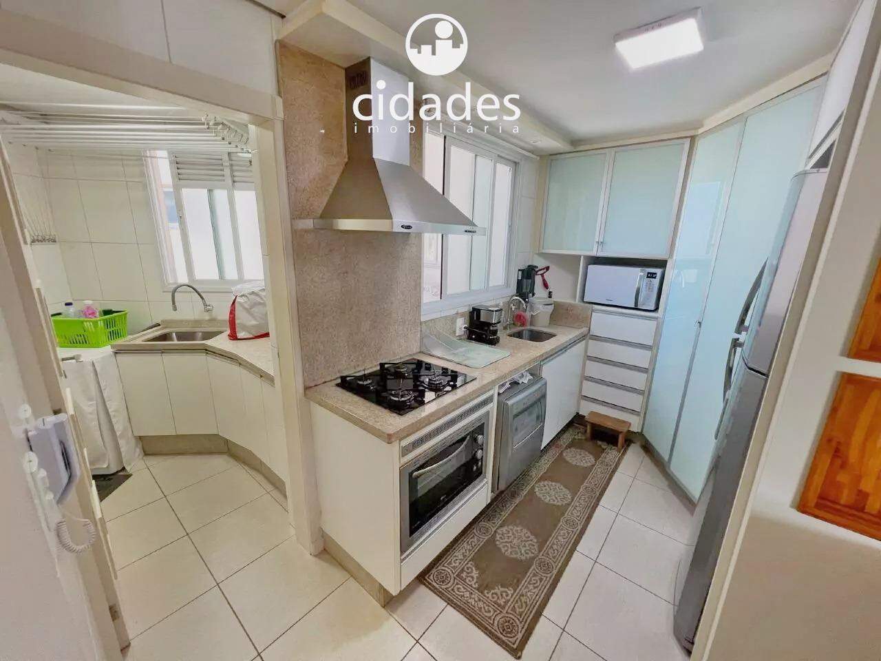 Apartamento para à venda no bairro Balneário: 