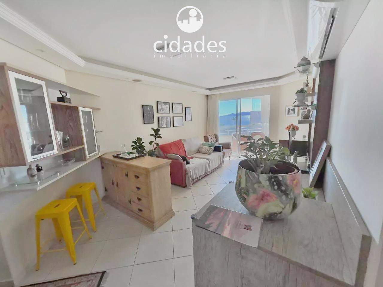 Apartamento para à venda no bairro Balneário: 
