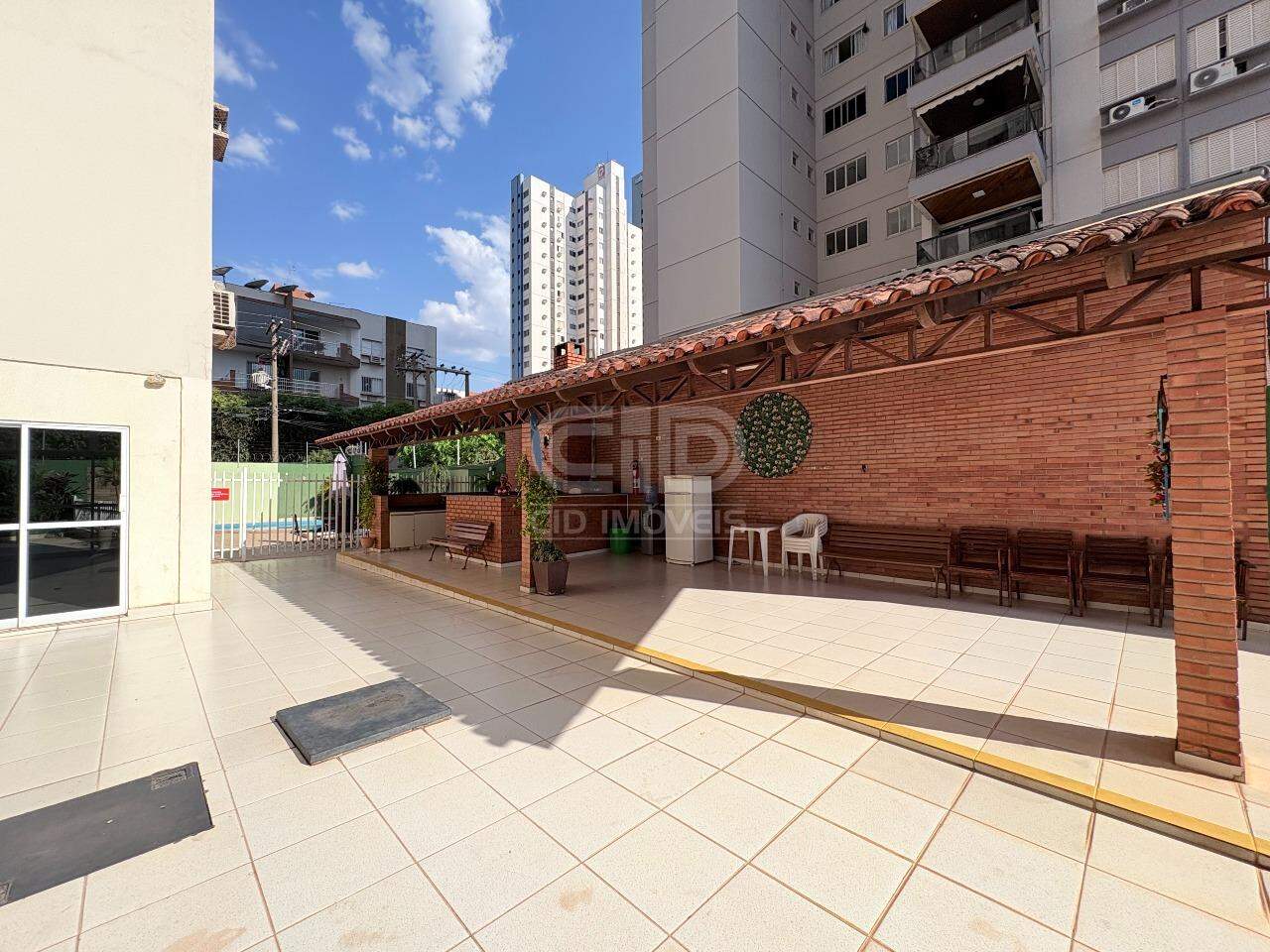 Apartamento à venda com 3 quartos, 106m² - Foto 15