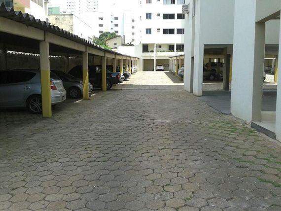 Apartamento para alugar com 2 quartos, 84m² - Foto 20