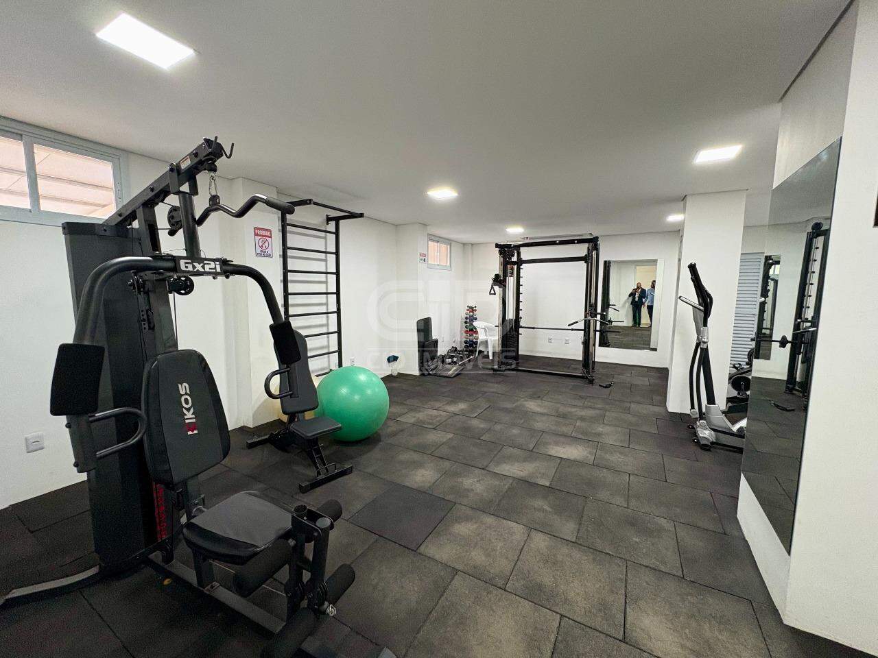 Apartamento à venda com 2 quartos, 64m² - Foto 17