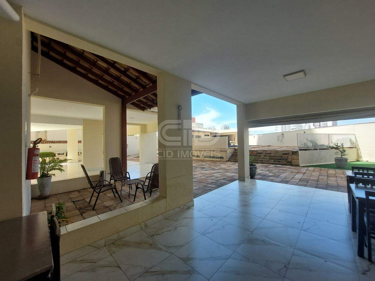Apartamento para alugar com 2 quartos, 158m² - Foto 20