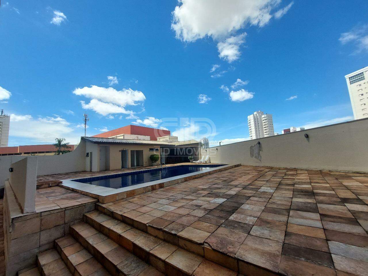 Apartamento para alugar com 2 quartos, 158m² - Foto 16