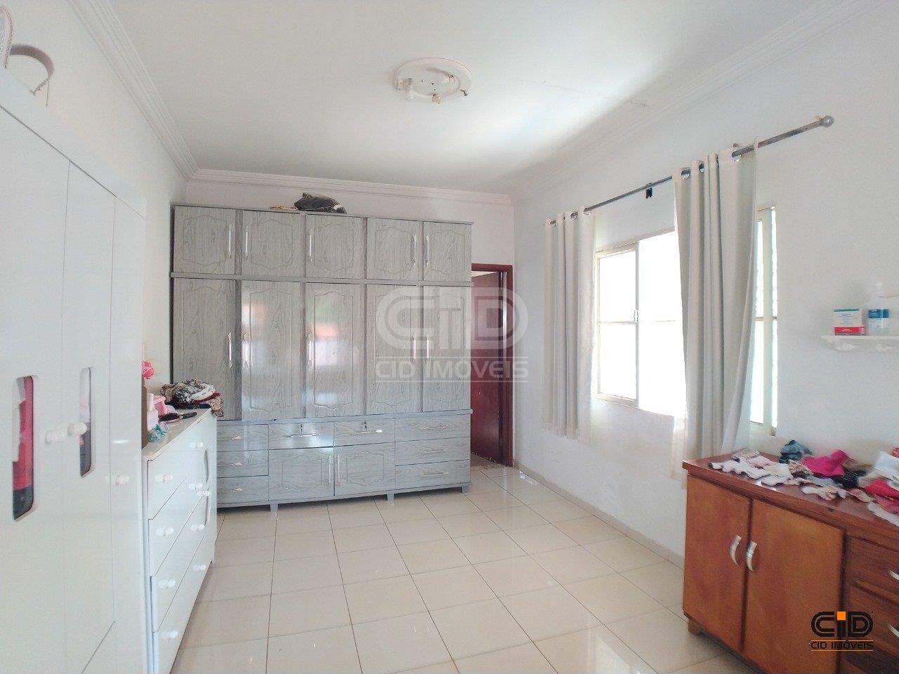 Casa à venda com 3 quartos, 391m² - Foto 13