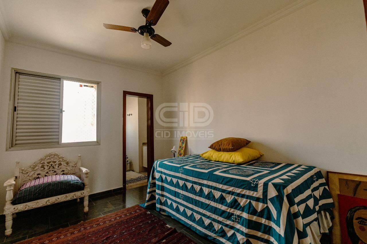 Apartamento à venda com 4 quartos, 230m² - Foto 14