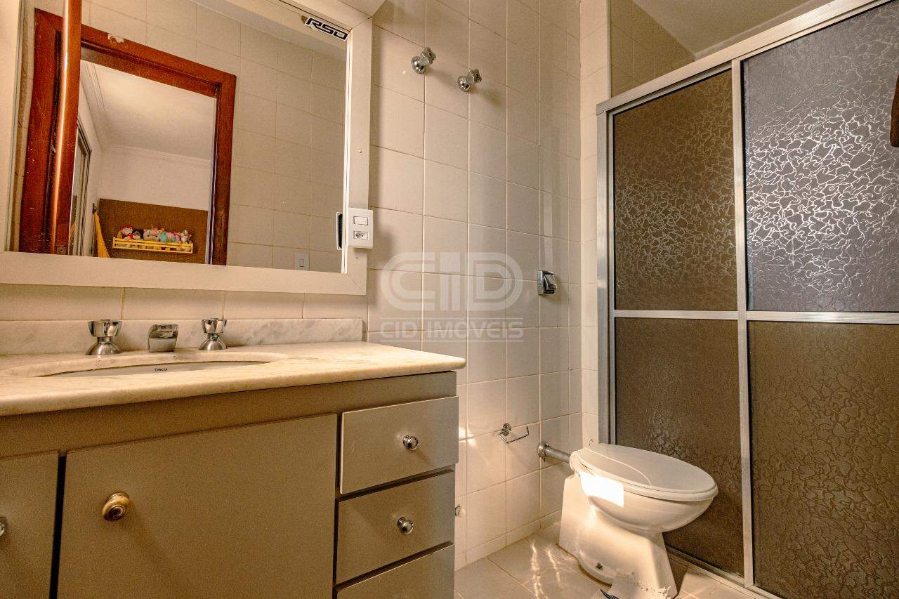 Apartamento à venda com 4 quartos, 230m² - Foto 13