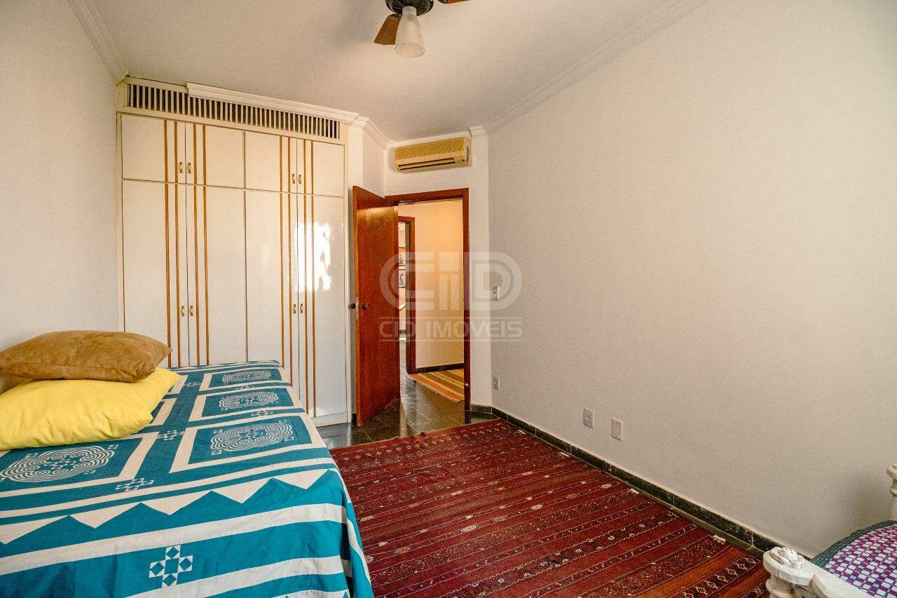 Apartamento à venda com 4 quartos, 230m² - Foto 15