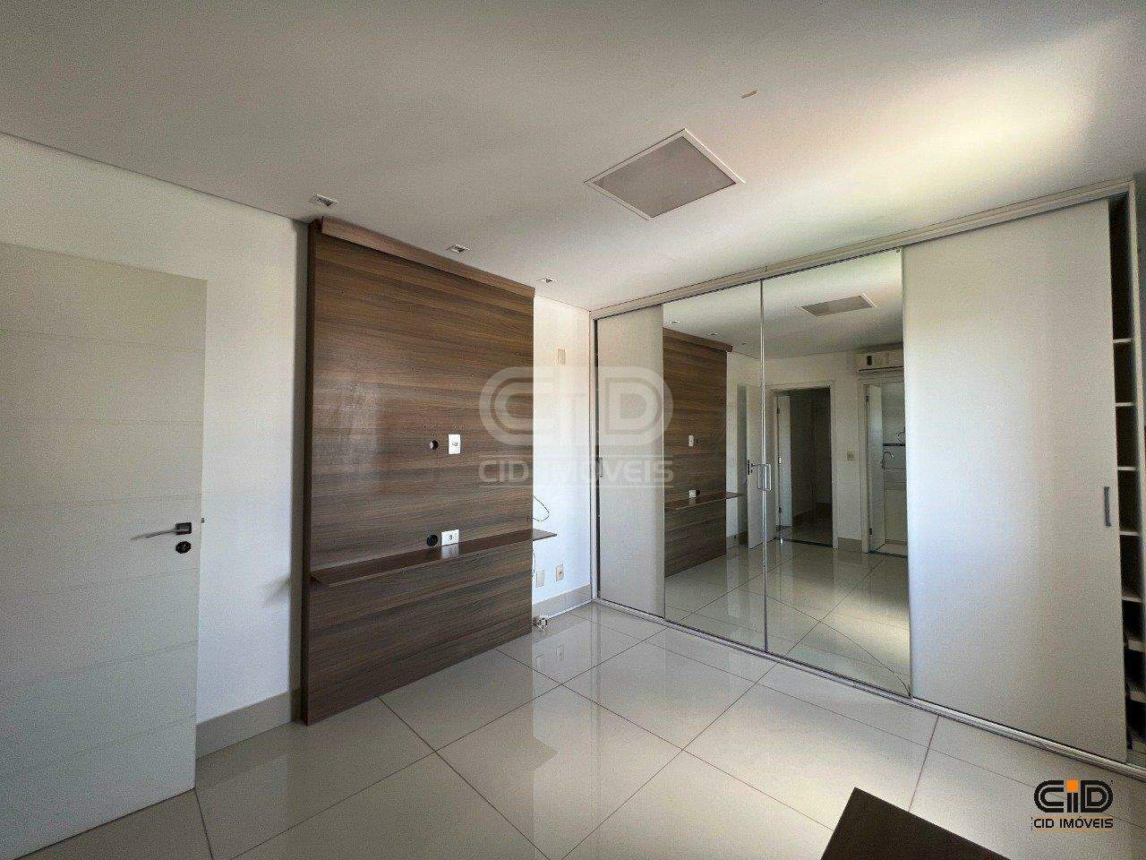 Apartamento à venda com 4 quartos, 232m² - Foto 27