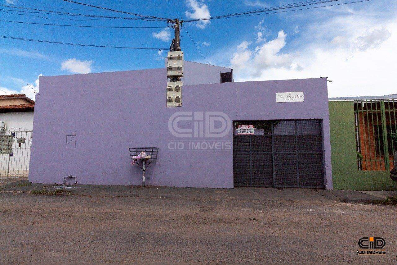 Prédio Inteiro à venda com 9 quartos, 177m² - Foto 1