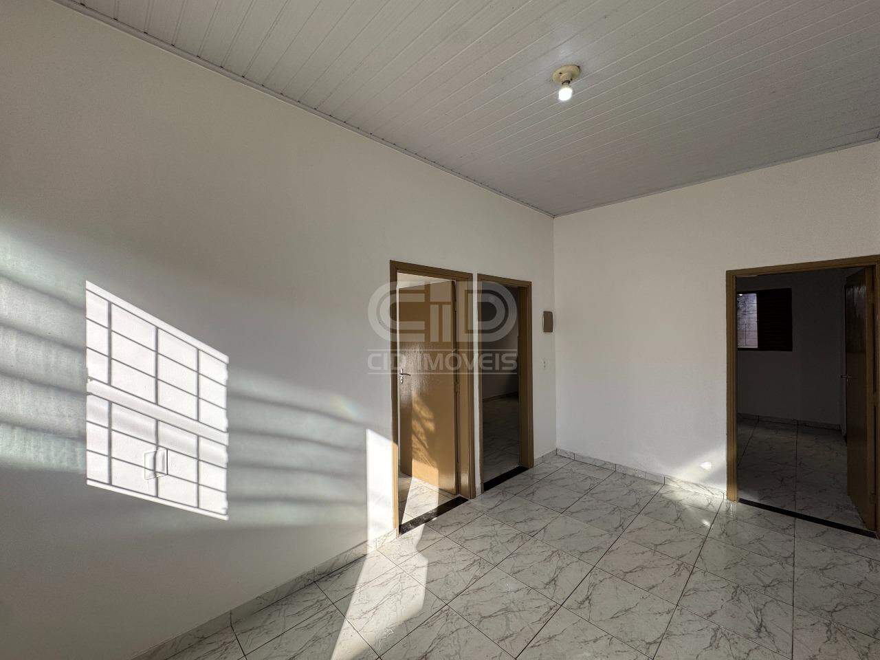 Casa, 2 quartos, 70 m² - Foto 1