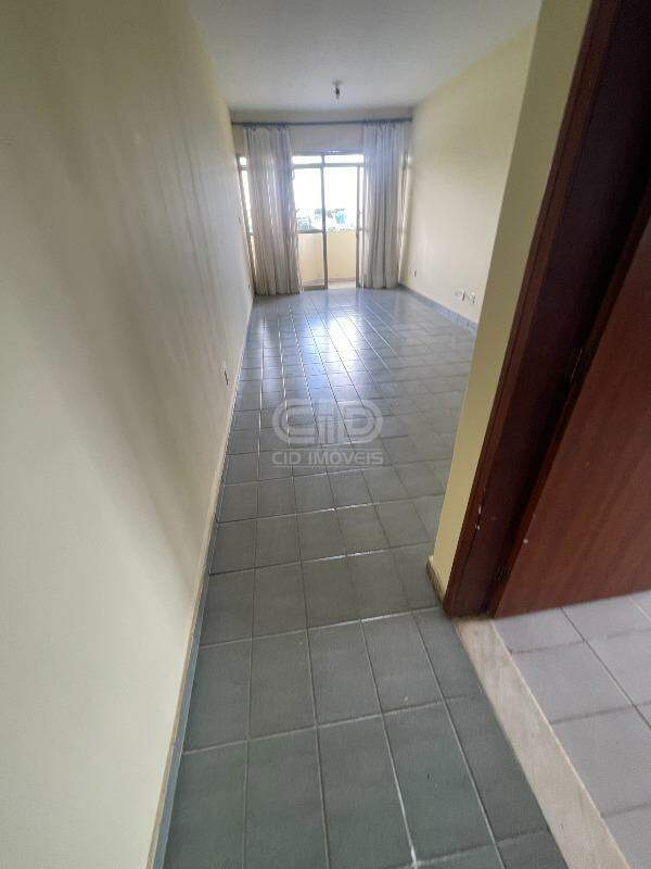 Apartamento para alugar com 3 quartos, 90m² - Foto 23