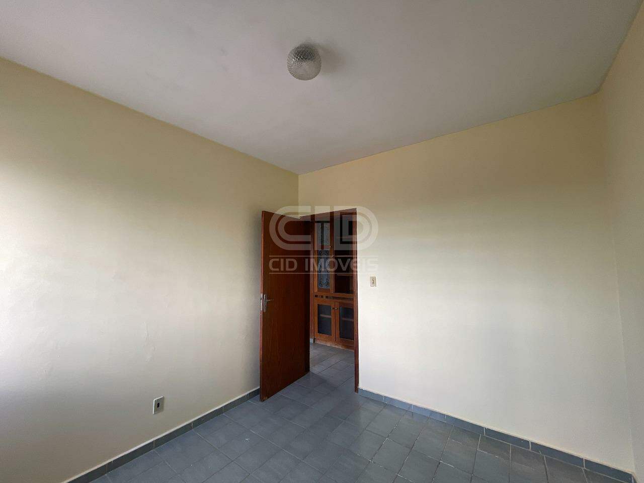 Apartamento para alugar com 3 quartos, 90m² - Foto 11