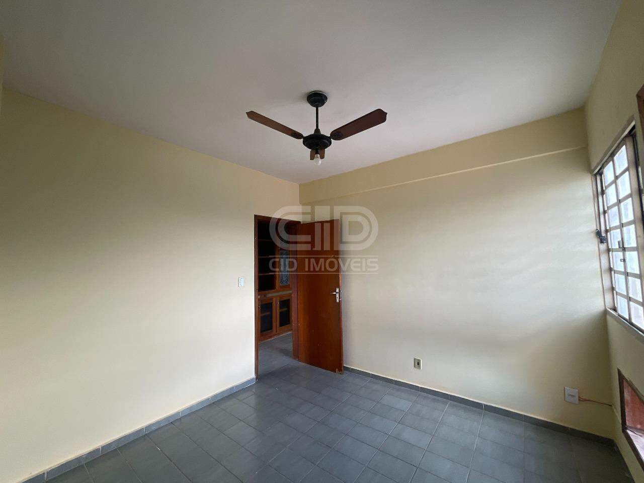 Apartamento para alugar com 3 quartos, 90m² - Foto 22