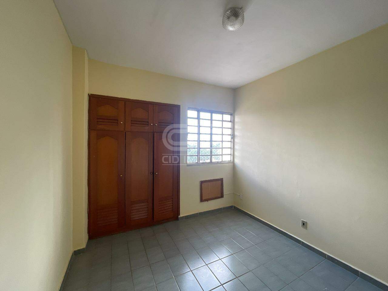 Apartamento para alugar com 3 quartos, 90m² - Foto 10