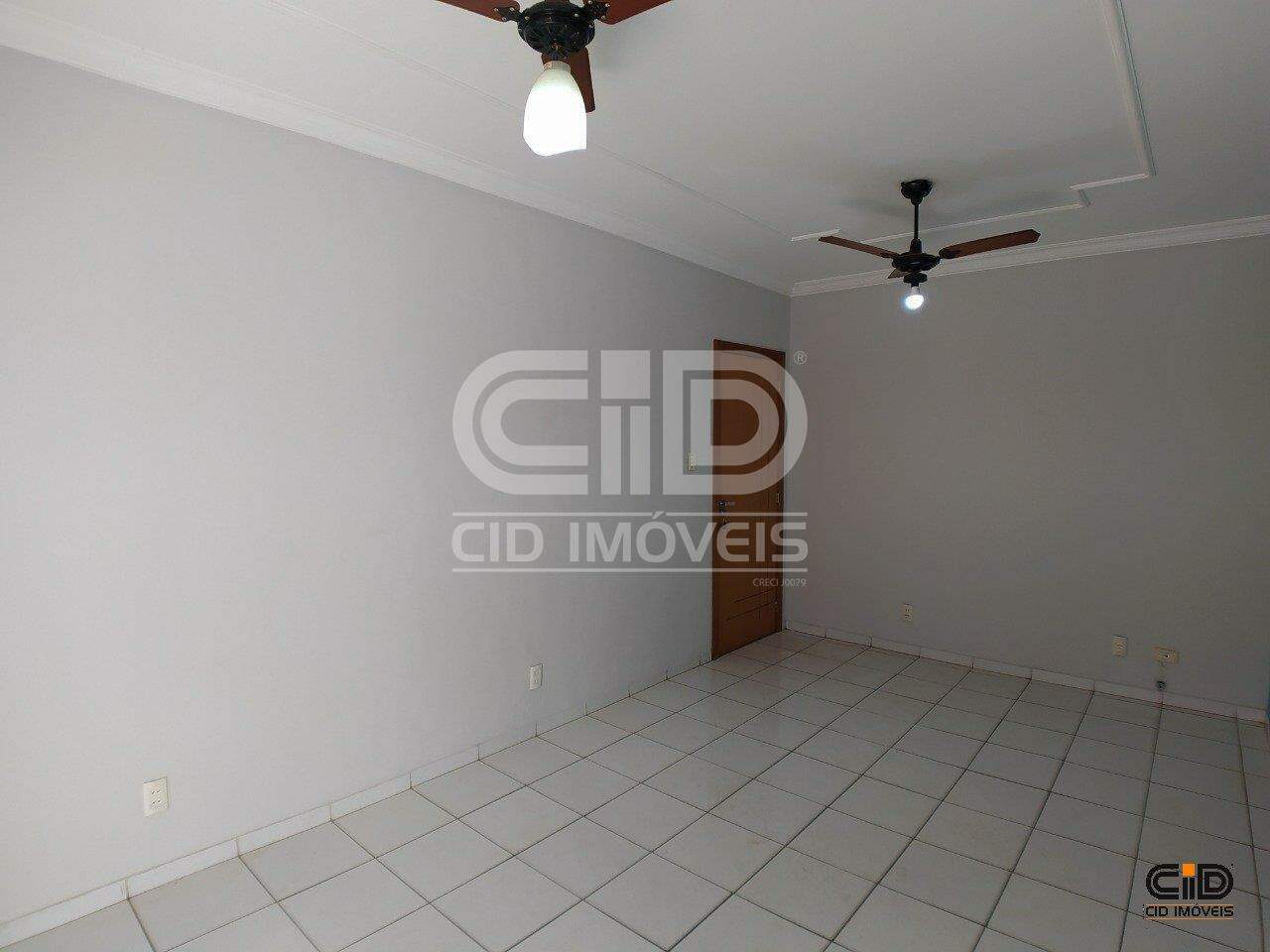 Apartamento com 2 Quartos no Residencial Esperança
