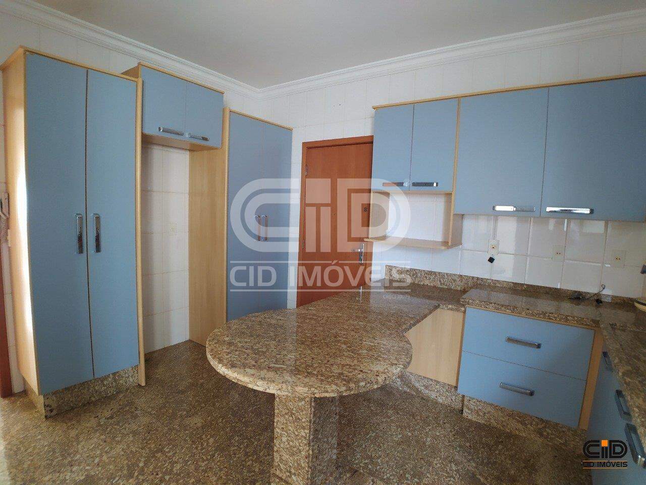 Apartamento para alugar com 3 quartos, 158m² - Foto 23