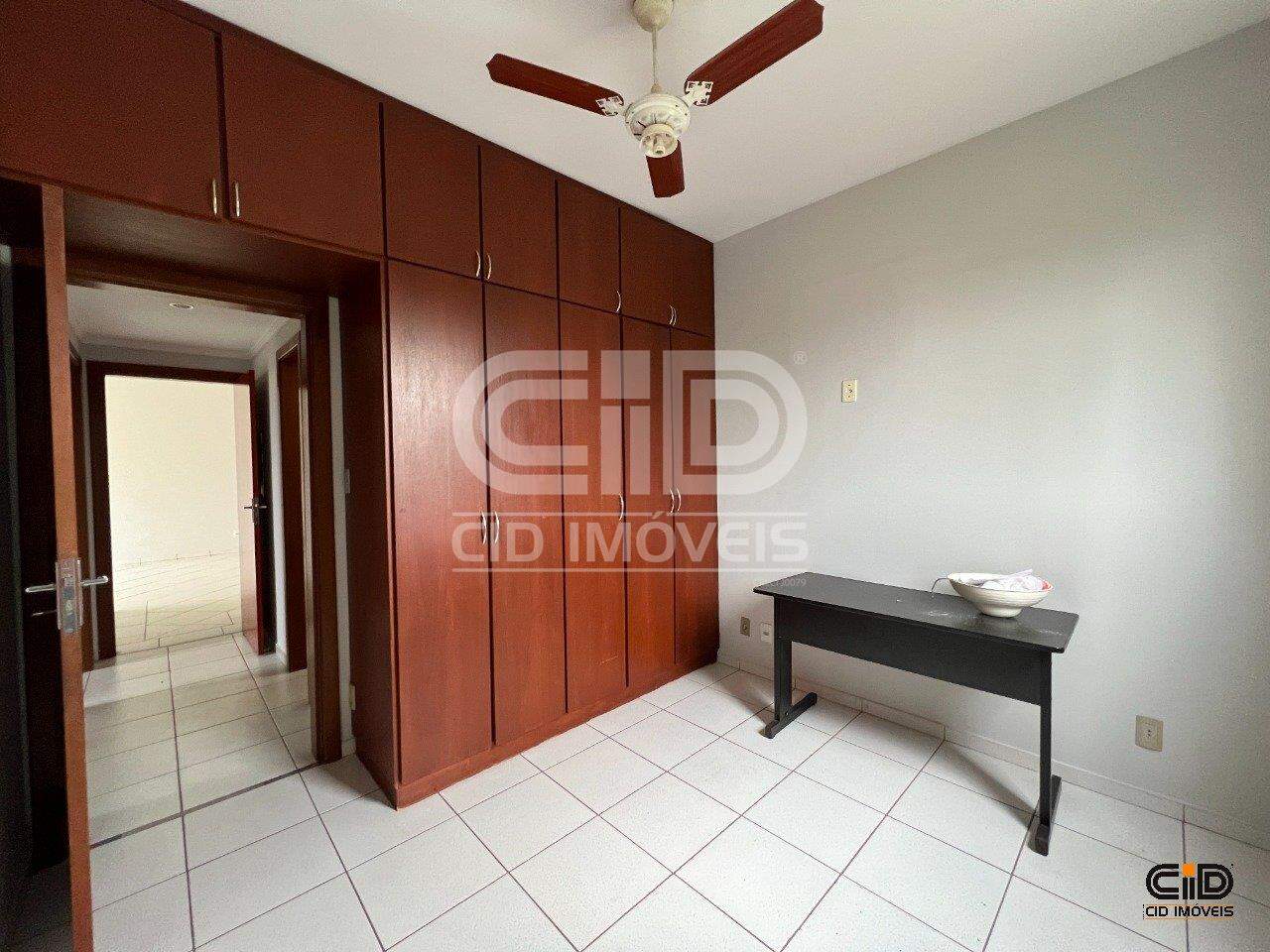 Apartamento para alugar com 3 quartos, 96m² - Foto 16