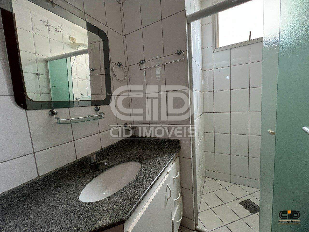 Apartamento para alugar com 3 quartos, 96m² - Foto 9