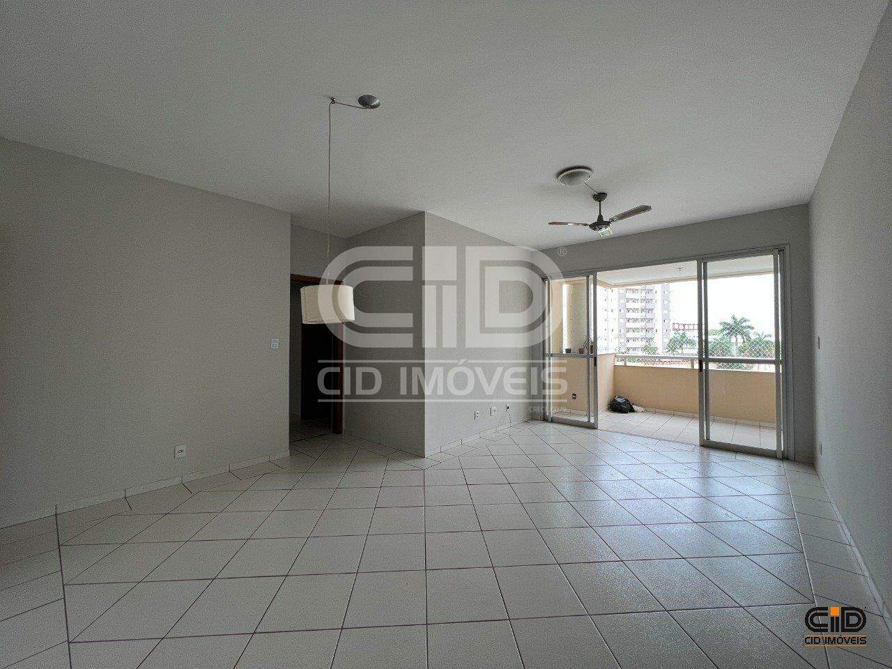 Apartamento para alugar com 3 quartos, 96m² - Foto 2