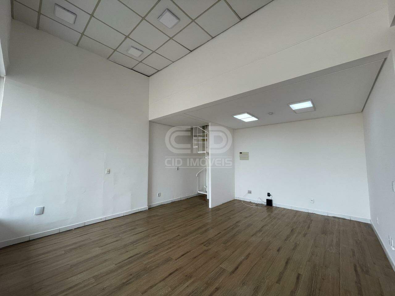 Conjunto Comercial-Sala para alugar, 45m² - Foto 2