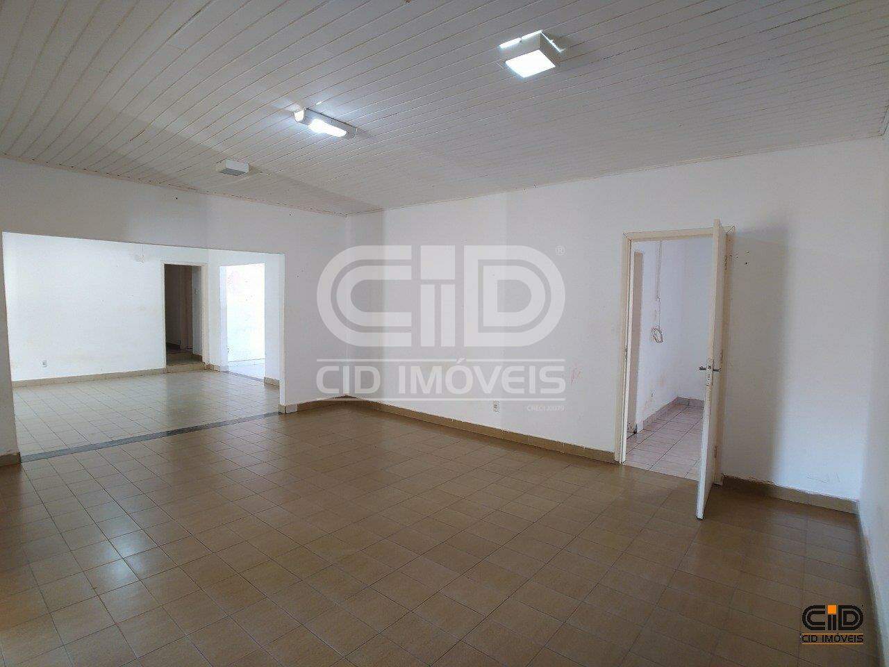 Casa, 5 quartos, 150 m² - Foto 1