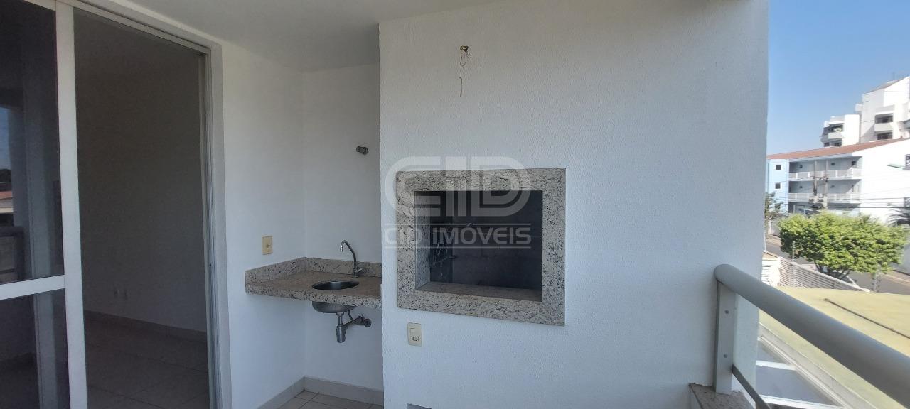 Apartamento para aluguel no Pico do Amor: 
