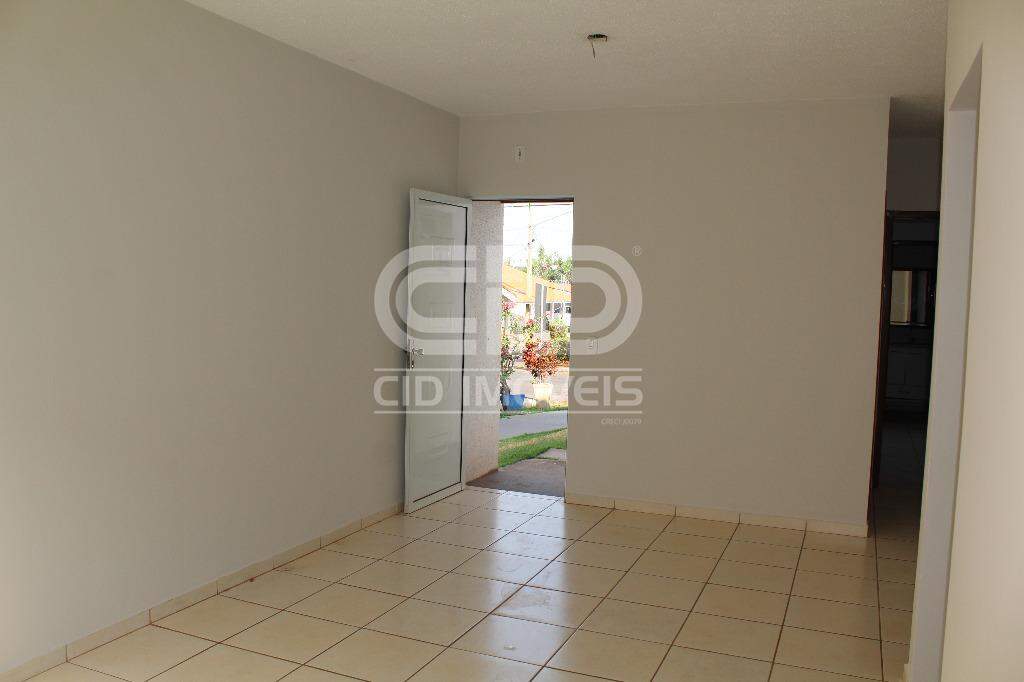 Casa para alugar com 3 quartos, 60m² - Foto 4